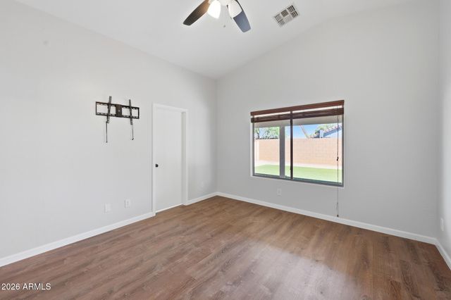 10232 W PRESTON Lane, Tolleson, AZ 85353