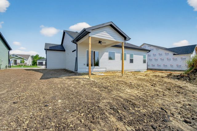 1570 NW Parkside Lane, Waukee, IA 50263