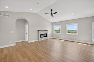 1570 NW Parkside Lane, Waukee, IA 50263