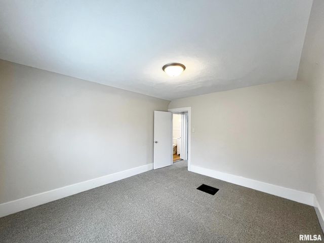 616 N 5TH Street, Chillicothe, IL 61523