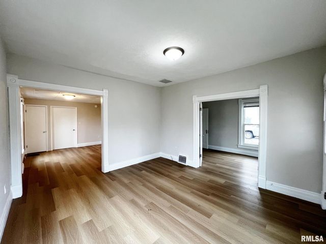 616 N 5TH Street, Chillicothe, IL 61523