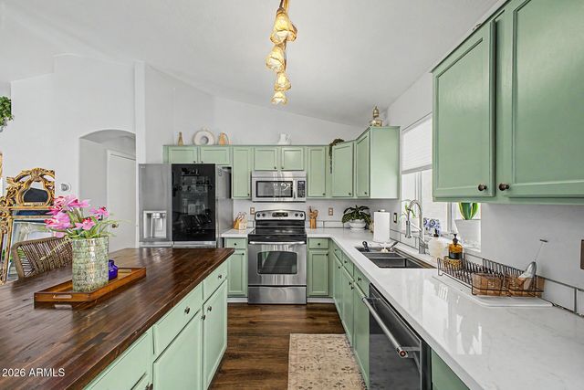 3210 E KRISTAL Way, Phoenix, AZ 85050