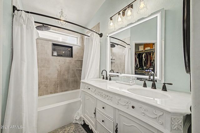 3210 E KRISTAL Way, Phoenix, AZ 85050
