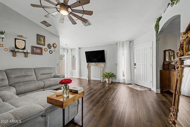 3210 E KRISTAL Way, Phoenix, AZ 85050