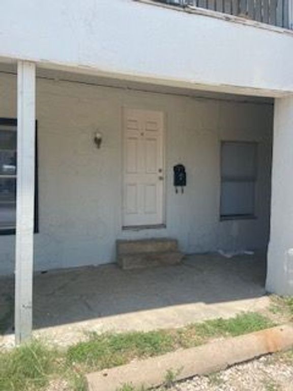 709 Grape Street B, Abilene, TX 79601