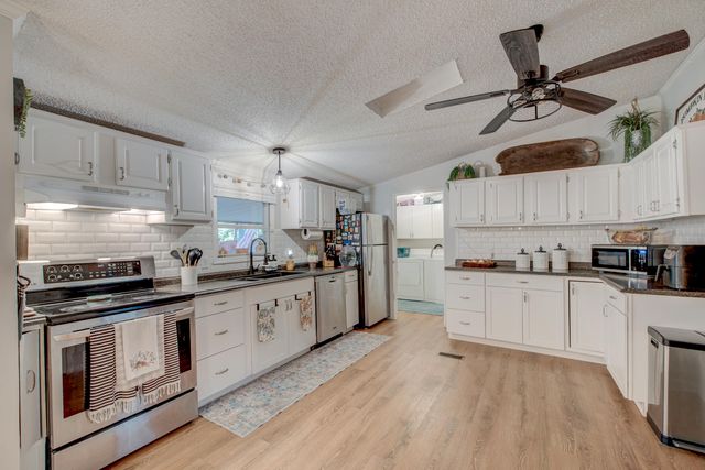 7271 George Washington Lane, Awendaw, SC 29429