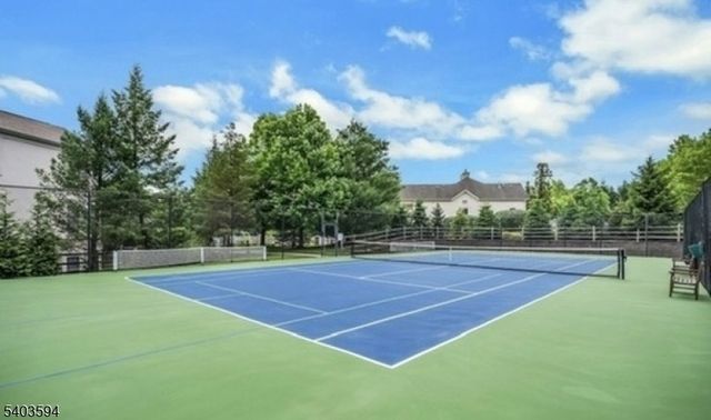 811 Holly Ln 811, Cedar Grove Twp., NJ 07009