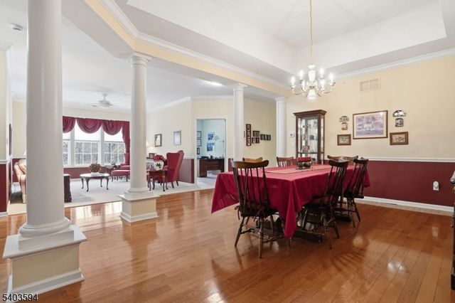 811 Holly Ln 811, Cedar Grove Twp., NJ 07009