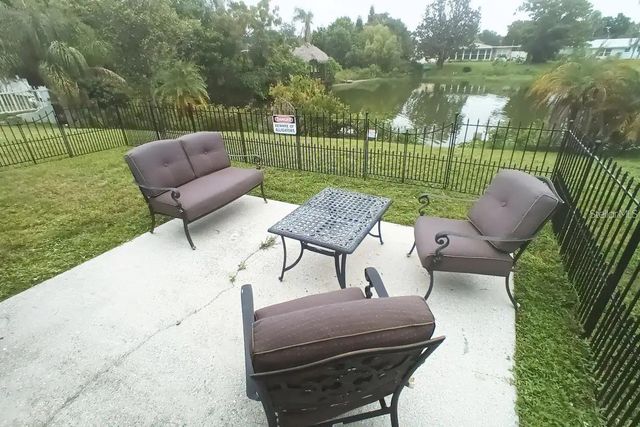 305 HAMMOCK TERRACE, Venice, FL 34293