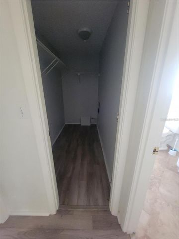 305 HAMMOCK TERRACE, Venice, FL 34293