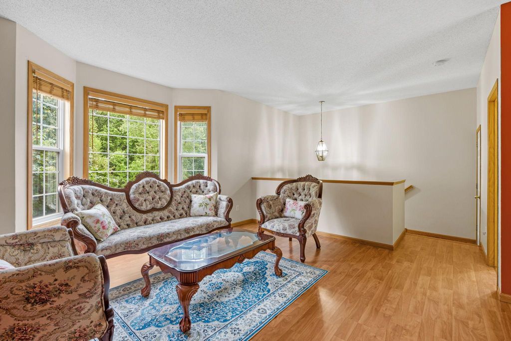 1778 Riverside Drive, Shakopee, MN 55379 — photo 2