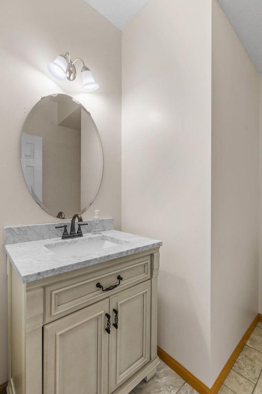 1778 Riverside Drive, Shakopee, MN 55379 — photo 5