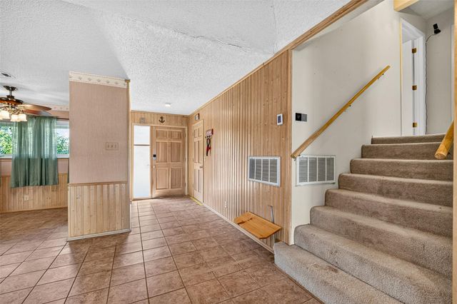 3726 18th Street N, Texas City, TX 77590