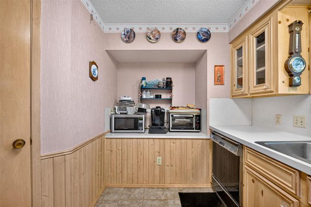 3726 18th Street N, Texas City, TX 77590