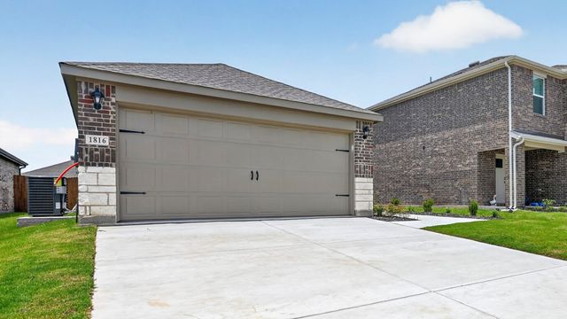 1816 Potomac Lane, Blue Ridge, TX 75424