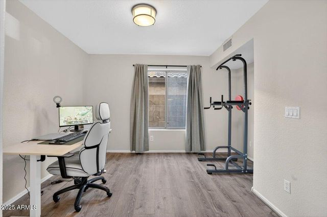 1644 E LAUREL Avenue, Gilbert, AZ 85234