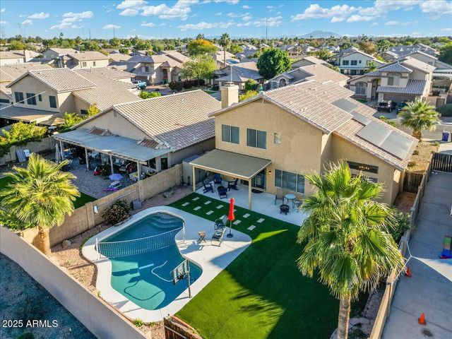 1644 E LAUREL Avenue, Gilbert, AZ 85234