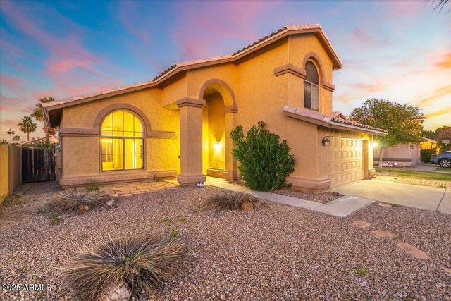 1644 E LAUREL Avenue, Gilbert, AZ 85234