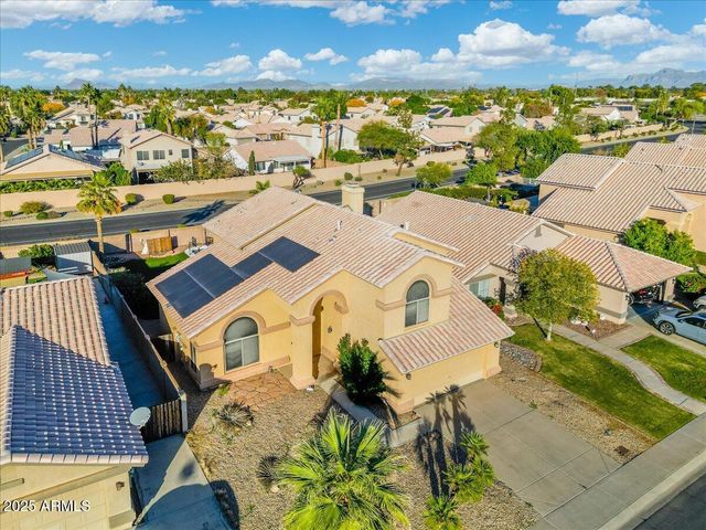 1644 E LAUREL Avenue, Gilbert, AZ 85234