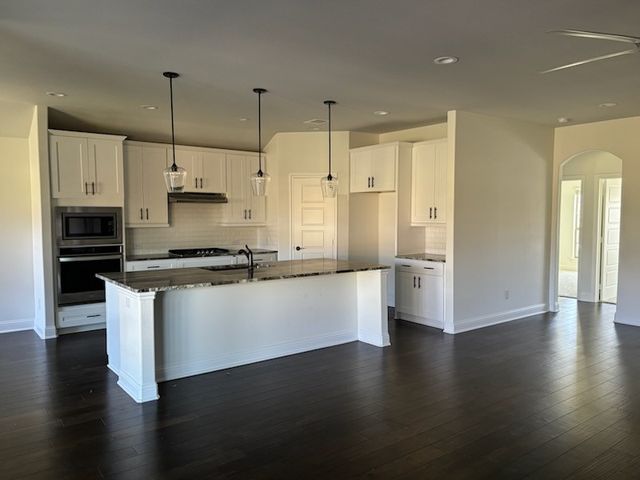 6924 Talon Bluff Drive, Fort Worth, TX 76179