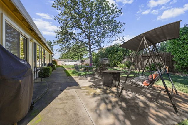 1959 Alexis Court, Redding, CA 96002