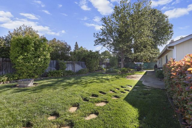 1959 Alexis Court, Redding, CA 96002