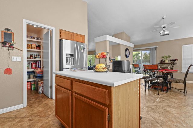 1959 Alexis Court, Redding, CA 96002