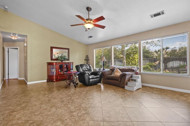 1959 Alexis Court, Redding, CA 96002