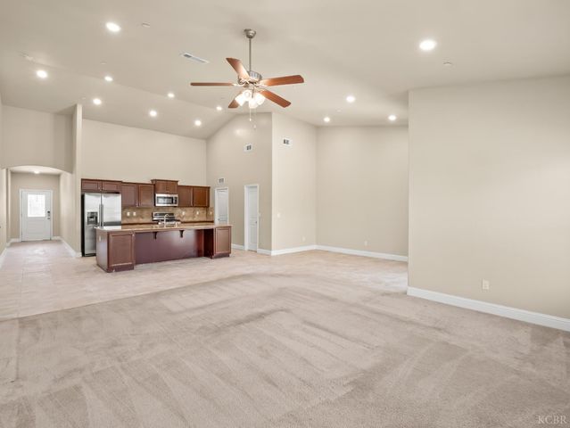 1202 Carroll, Hanford, CA 93230