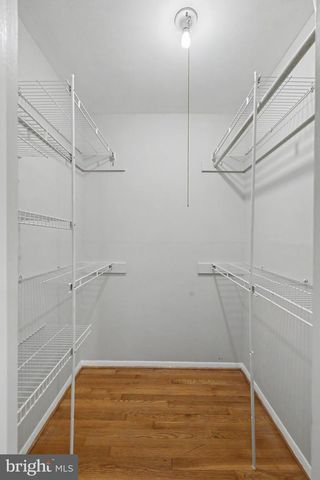 3511 SLADE RUN DR, Falls Church, VA 22042