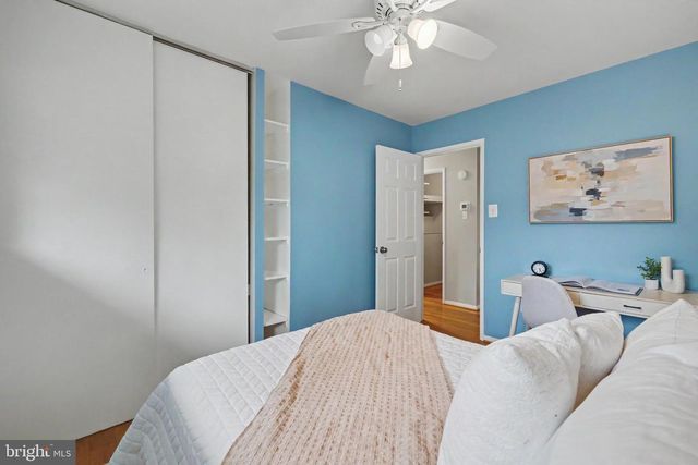 3511 SLADE RUN DR, Falls Church, VA 22042