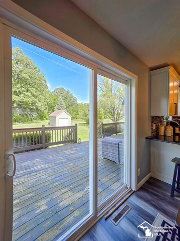605 Nadeau Road, Monroe, MI 48162