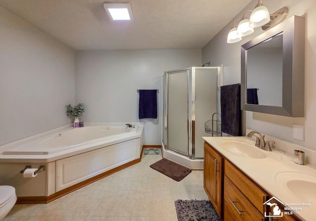 605 Nadeau Road, Monroe, MI 48162