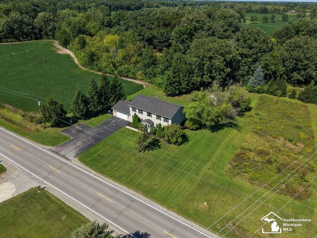 605 Nadeau Road, Monroe, MI 48162