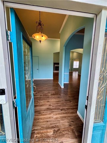 1323 Timberland Drive, Van Buren, AR 72956