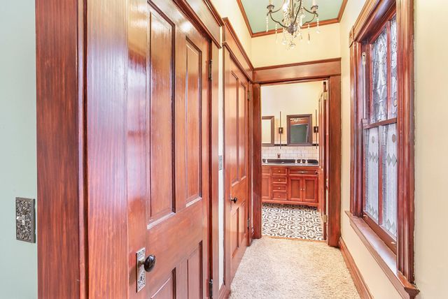835 Monroe Street, Newport, KY 41071
