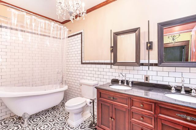 835 Monroe Street, Newport, KY 41071