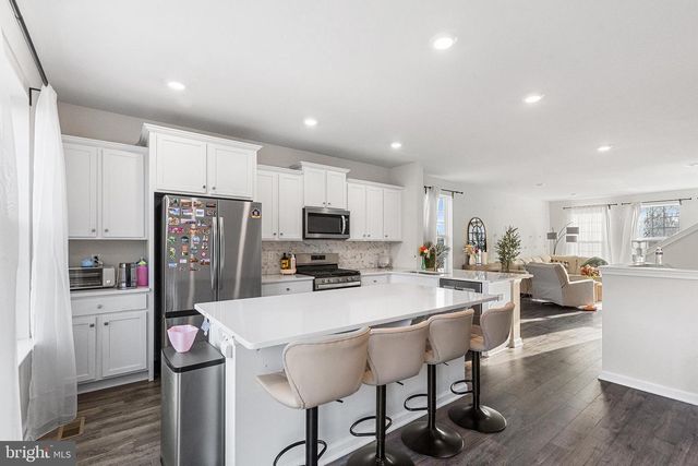 459 MONTE FARM RD, Mount Laurel, NJ 08054