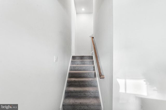 459 MONTE FARM RD, Mount Laurel, NJ 08054