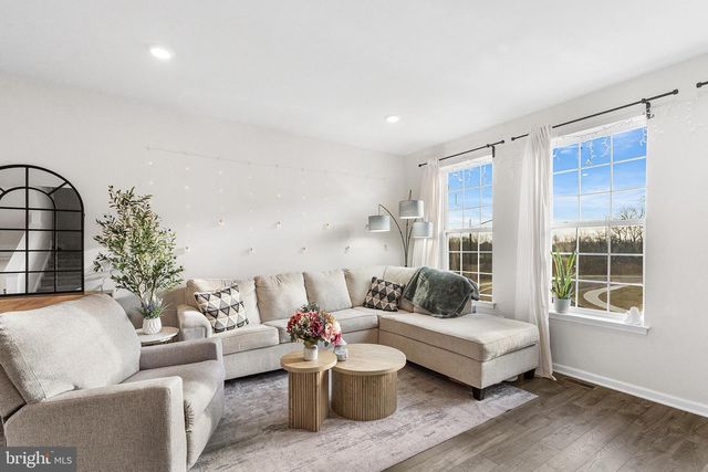 459 MONTE FARM RD, Mount Laurel, NJ 08054