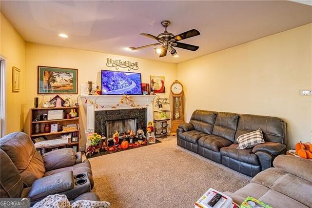 125 Lake Laurel Drive, Dahlonega, GA 30533