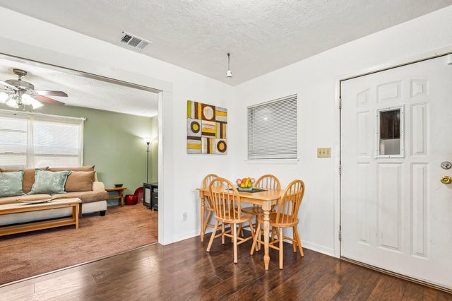 101 Brown ST, Elgin, TX 78621