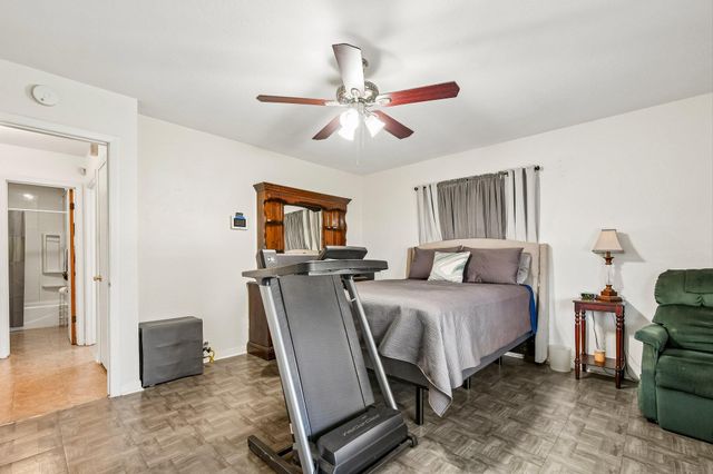 101 Brown ST, Elgin, TX 78621