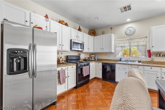 6823 Gold Nugget Drive, Las Vegas, NV 89122