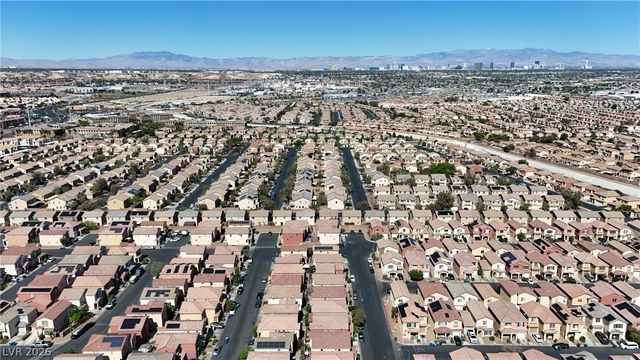 6823 Gold Nugget Drive, Las Vegas, NV 89122
