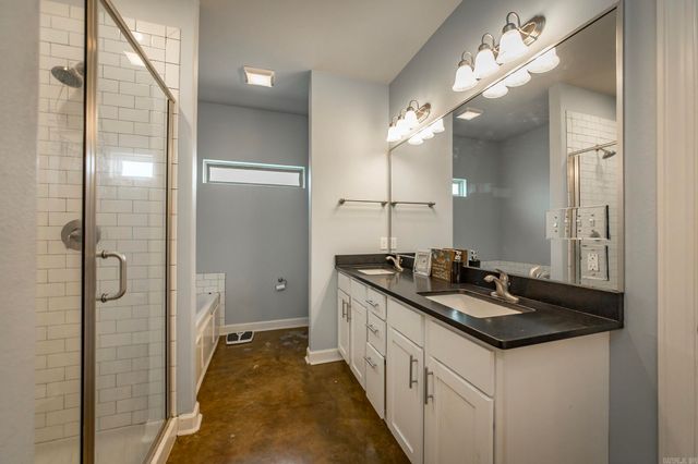 8917 Meadow Gardens Circle, Sherwood, AR 72120