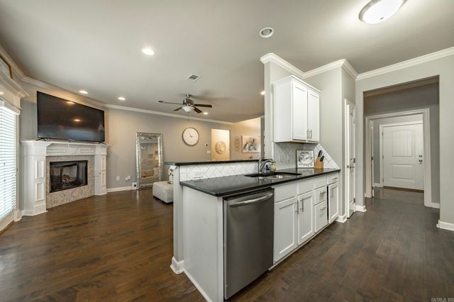 8917 Meadow Gardens Circle, Sherwood, AR 72120
