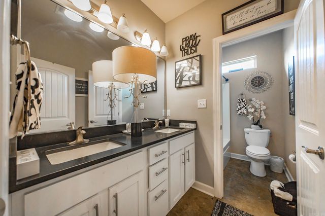 8917 Meadow Gardens Circle, Sherwood, AR 72120