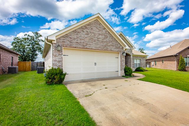 8917 Meadow Gardens Circle, Sherwood, AR 72120