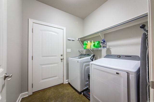 8917 Meadow Gardens Circle, Sherwood, AR 72120
